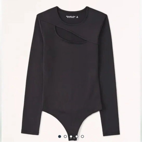 Abercrombie Women's Long-Sleeve Cutout Crew Bodysuit - Picture 14 of 14
